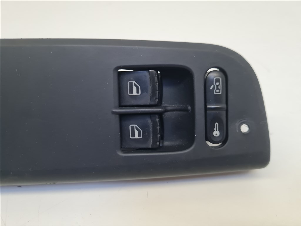 Volkswagen Golf IV bal első ajtóbehúzó ablakemelő kapcsolóval 3 ajtóshoz (24684, 24685) 1j3959857 3b1867171d 2. kép