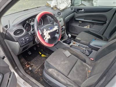 Ford Focus Mk2 bontott alkatrészei