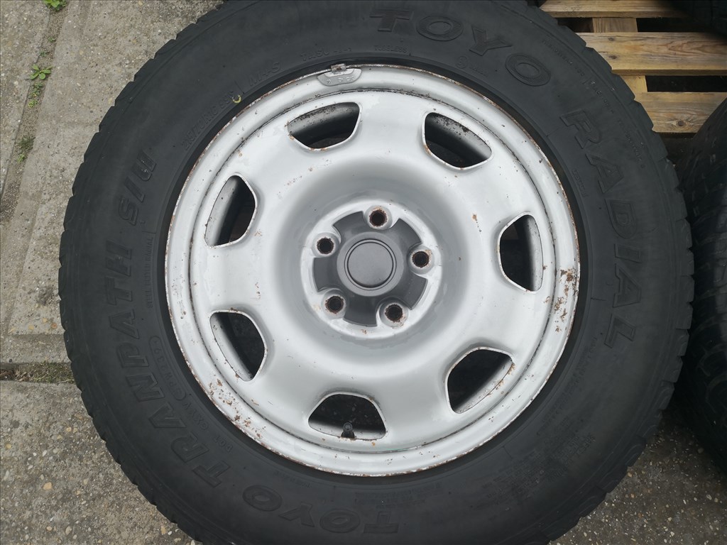 Toyota Rav4 Suzuki Sx4 16-os acélfelnik 5x114,3-as 2. kép