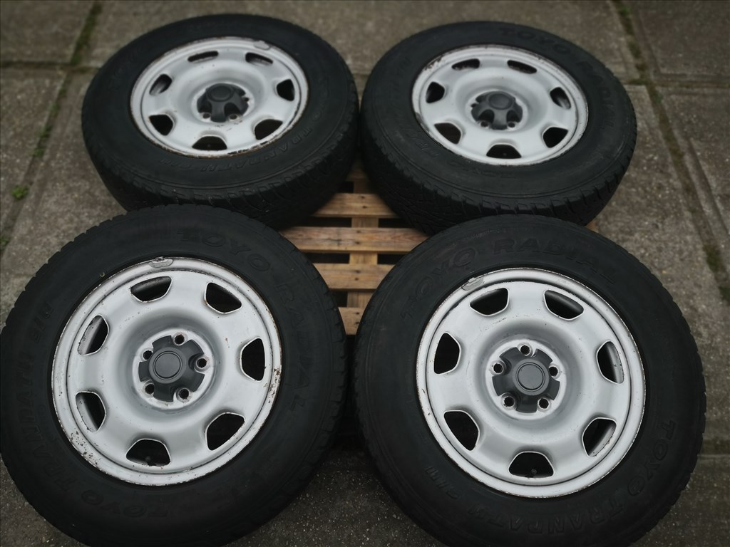 Toyota Rav4 Suzuki Sx4 16-os acélfelnik 5x114,3-as 8. kép