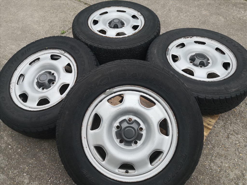 Toyota Rav4 Suzuki Sx4 16-os acélfelnik 5x114,3-as 1. kép