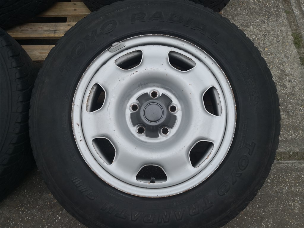 Toyota Rav4 Suzuki Sx4 16-os acélfelnik 5x114,3-as 5. kép
