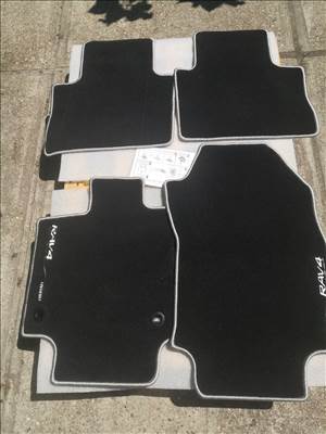 Toyota Rav4 új gyári szövet szönyeg