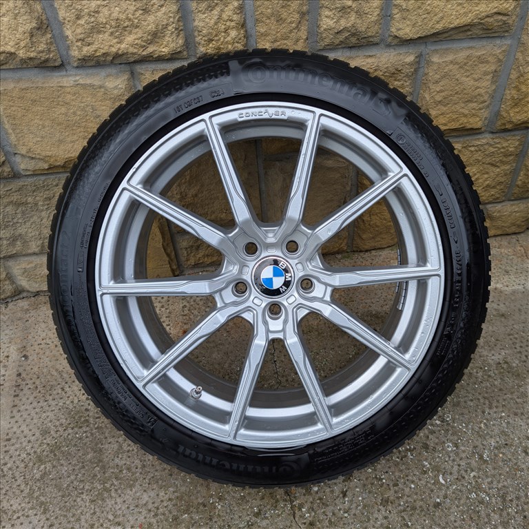 Concaver CVR4 kovácsolt felni Continental gumival - 5x112 8J x 19" ET40 66.6mm - 215/50 R19 93T 2. kép