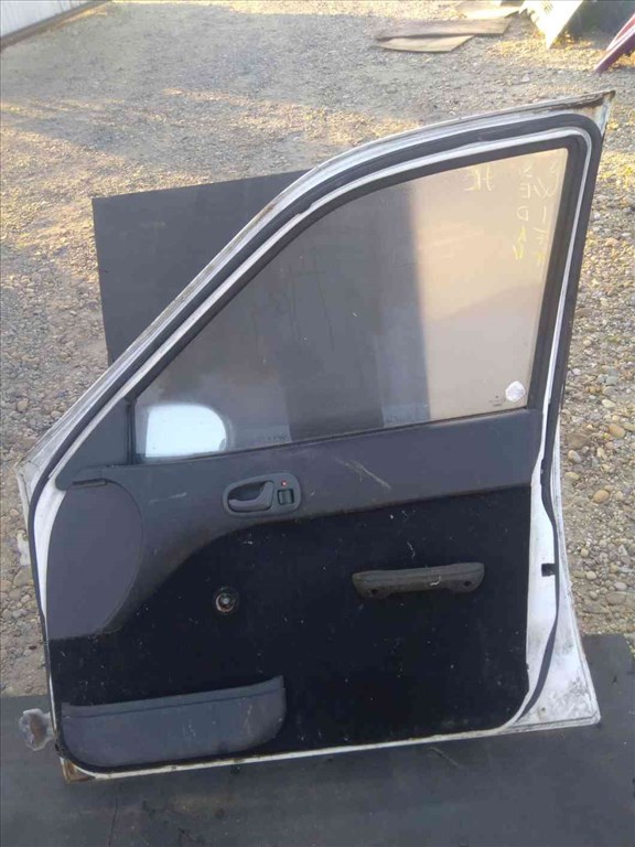 Suzuki Swift II 92-03 Jobb Elsõ Ajtó 4. kép