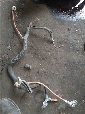 Opel Corsa C Akkumulátor Kábel