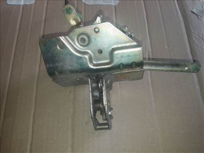 Opel Frontera A Csomagtérajtó Zár