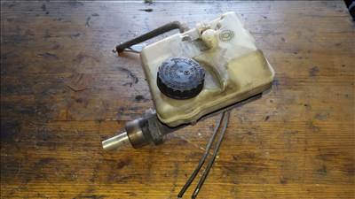 Mercedes Sprinter Főfék Munkahenger  Fékfolyadék Tartály A0004316501