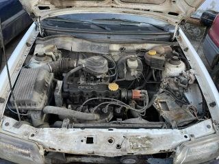 OPEL ASTRA F Ferdehátú (53, 54, 58, 59) Első Ablaktörlő Szerkezet Motorral 1. kép