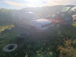 VW CADDY II Dobozos (9K9A) Jobb első Csonkállvány Kerékaggyal