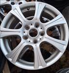  5x114.3 lyukosztású 17" használt alufelni garnitúra 