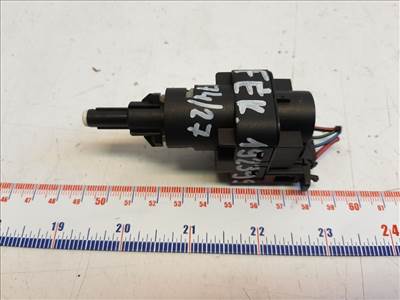 Skoda Fabia (5J) féklámpa kapcsoló 6Q0945511