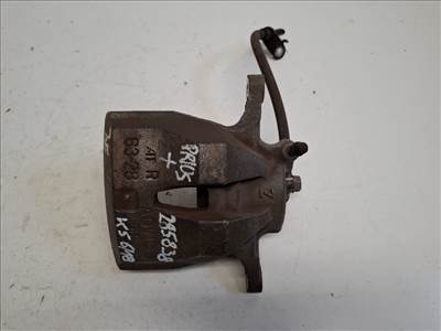 Toyota Prius Plus jobb első féknyereg