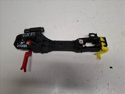 Toyota Verso jobb hátsó kilincsfészek