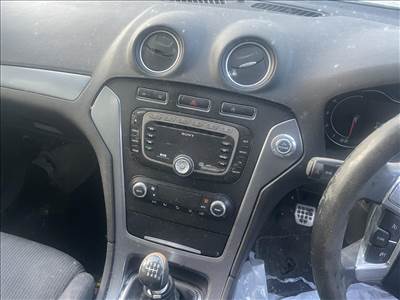 Ford Mondeo mk4 facelift sony gyári cd rádio 