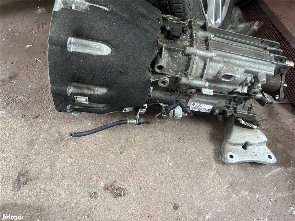 BMW 1 F20 F21 2.0 16V 150Le 23.00-8637972-02 váltó  1. kép