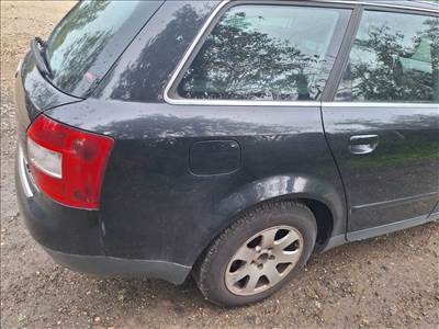 Audi A4 (B6/B7) LZ9W rozsdamentes jobb hátsó negyed 