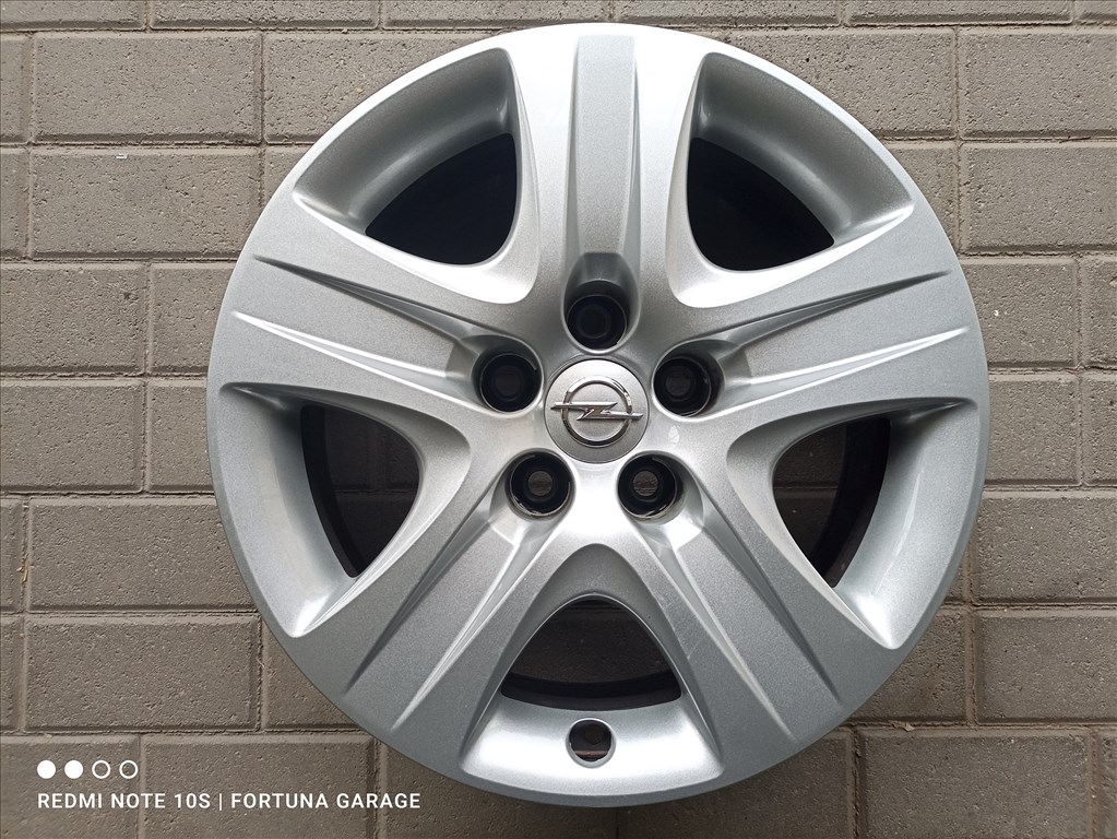 5x120 17" Opel használt lemezfelni garnitúra+dísztárcsa  (641) 4. kép