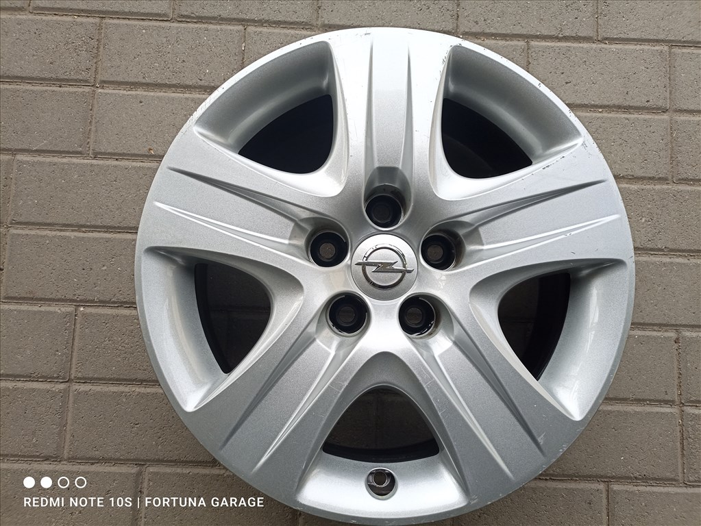 5x120 17" Opel használt lemezfelni garnitúra+dísztárcsa  (641) 6. kép