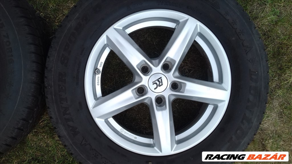  5x114.3 osztású 16" alufelni, 215/70 téli gumi Sportage Tucson Outlander 4007 4008 C-Crosser stb. 3. kép