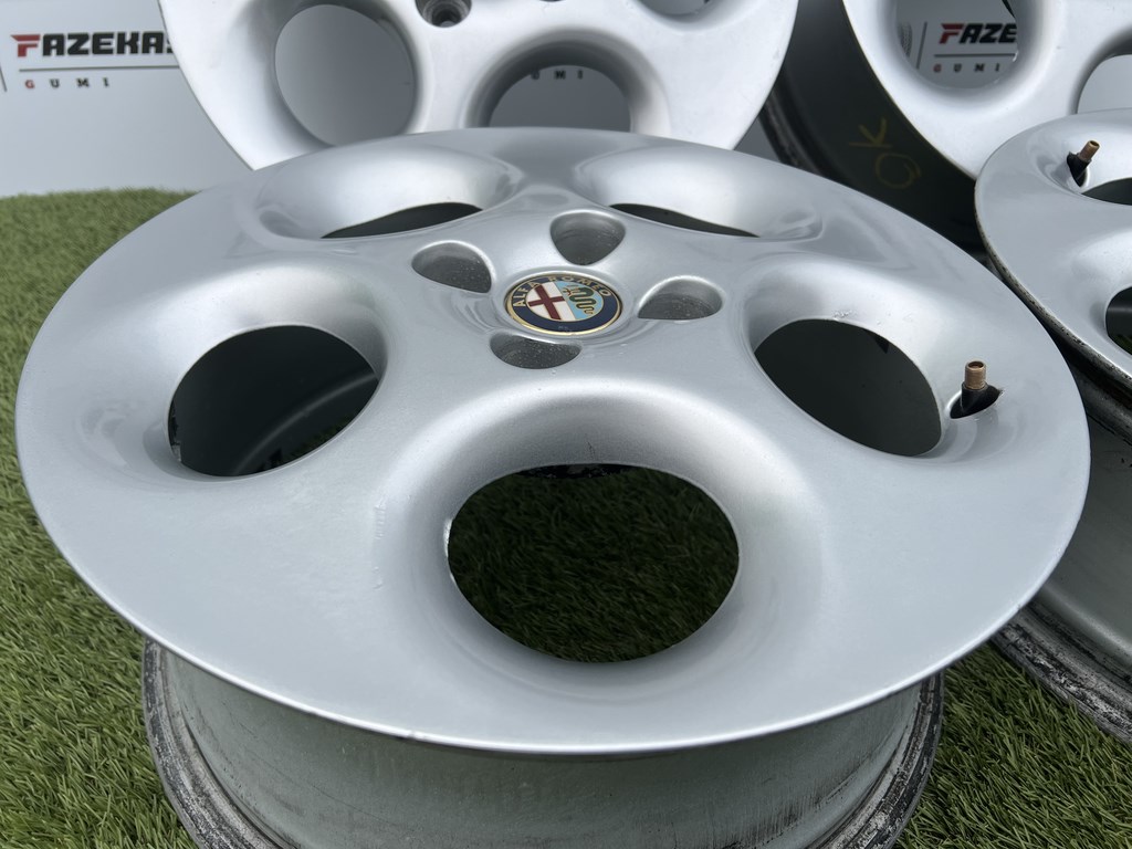 4x98 15" Alfa Romeo gyári alufelni 6Jx15h2 ET49,5 4. kép