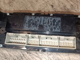 Skoda Superb I Fűtéskapcsoló (digit klímás) *143697* 3. kép