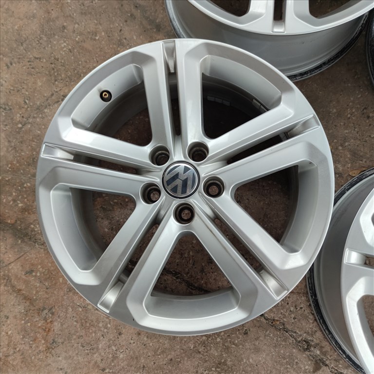 5x100 16 Gyári Volkswagen alufelni 115000ft a 4db/102/ 3. kép