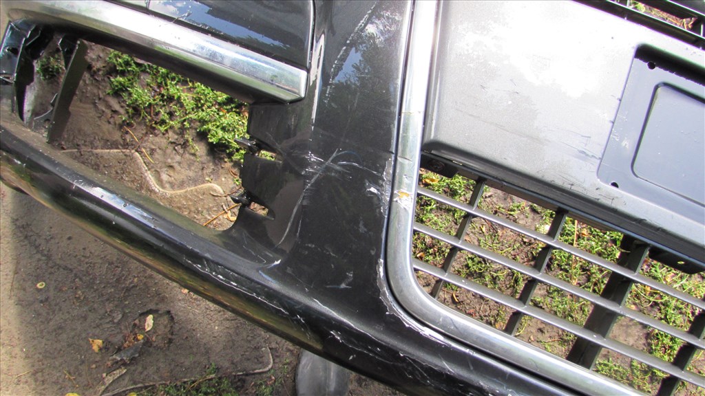 Audi A6 (C6 - 4F) Első lökhárító (69) 5. kép