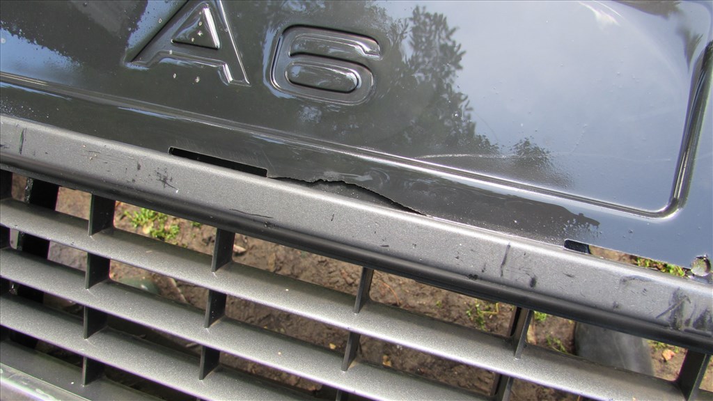 Audi A6 (C6 - 4F) Első lökhárító (69) 6. kép