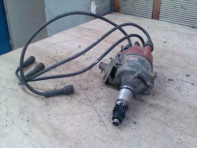 MARUTI 800 Gyújtáselosztó és gyertyakábelek