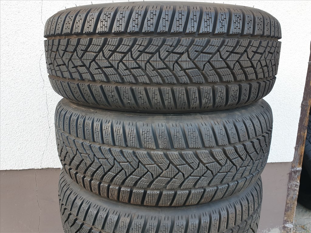  215/60 16 Dunlop WinterSport 5 2. kép