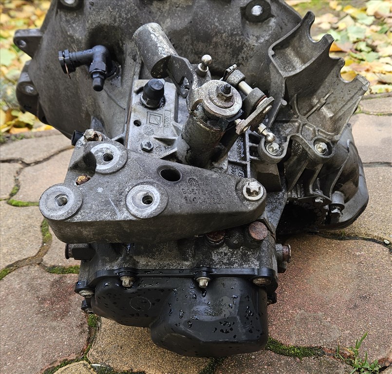 Opel Meriva B, Opel Astra J váltó f17 4. kép