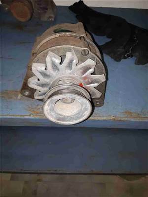 Volkswagen Passat B4 Generátor