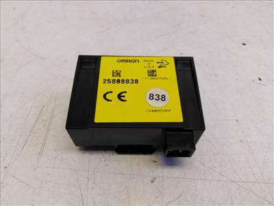 Chevrolet Captiva  központizár vezérlő 25808838