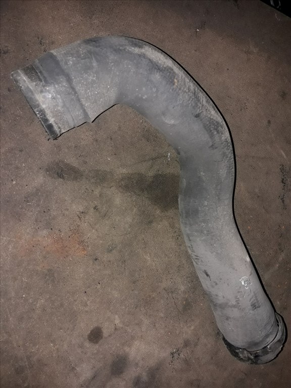 Opel Astra H Turbócsõ / Intercooler Csõ 55557520 2. kép