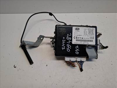 Hyundai I 40  központizár vezérlő 954003Z425