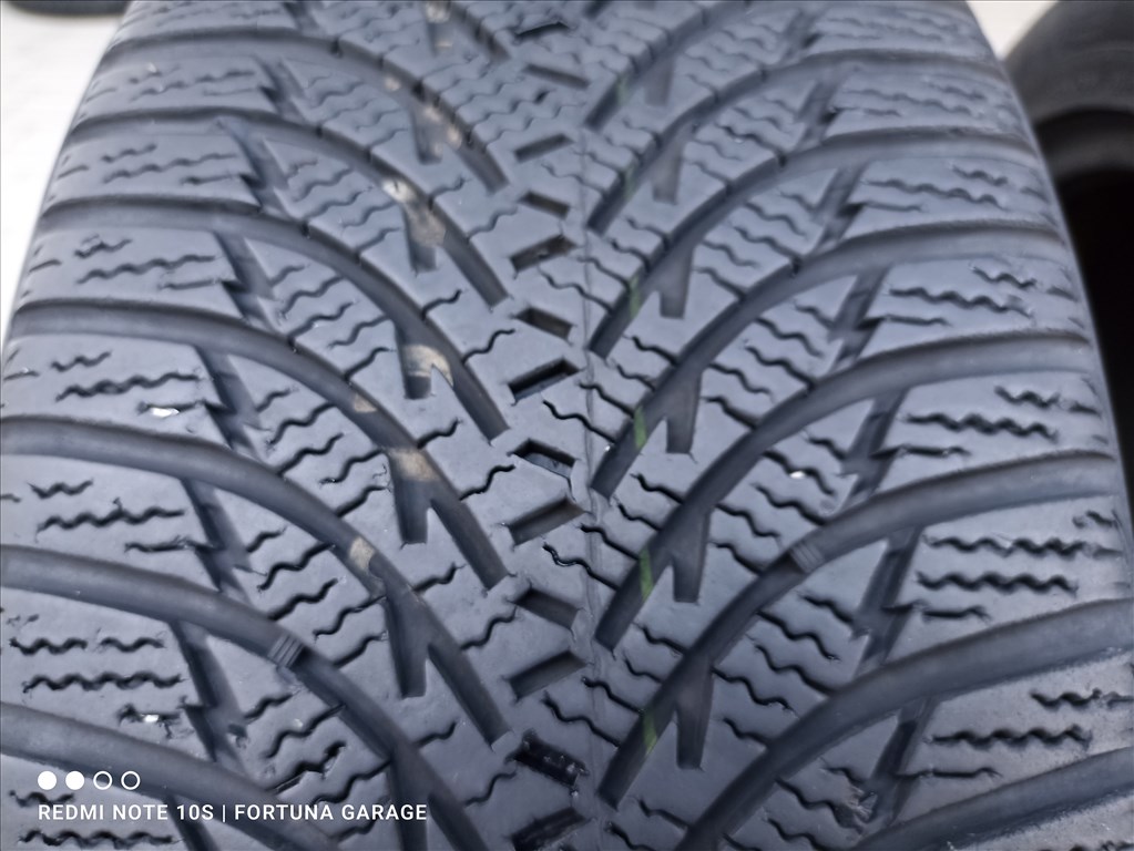 215/45 R16" Kumho használt téli garnitúra 2. kép