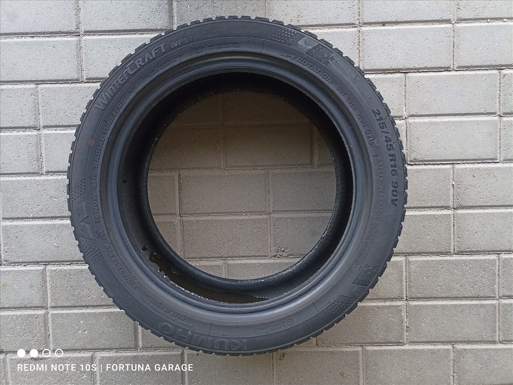 215/45 R16" Kumho használt téli garnitúra 3. kép