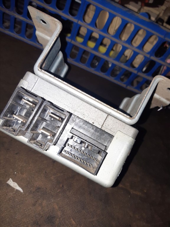 Suzuki Swift III 04-10 Kormányszervó Vezérlõ Elektronika 38720-63J10 2. kép