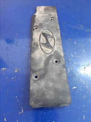 Hyundai i20 Motor Burkolat