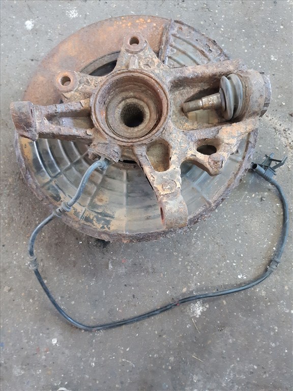 Mercedes ML 270 Bal Elsõ Csonkállvány Kerékaggyal  ABS Jeladó 2. kép