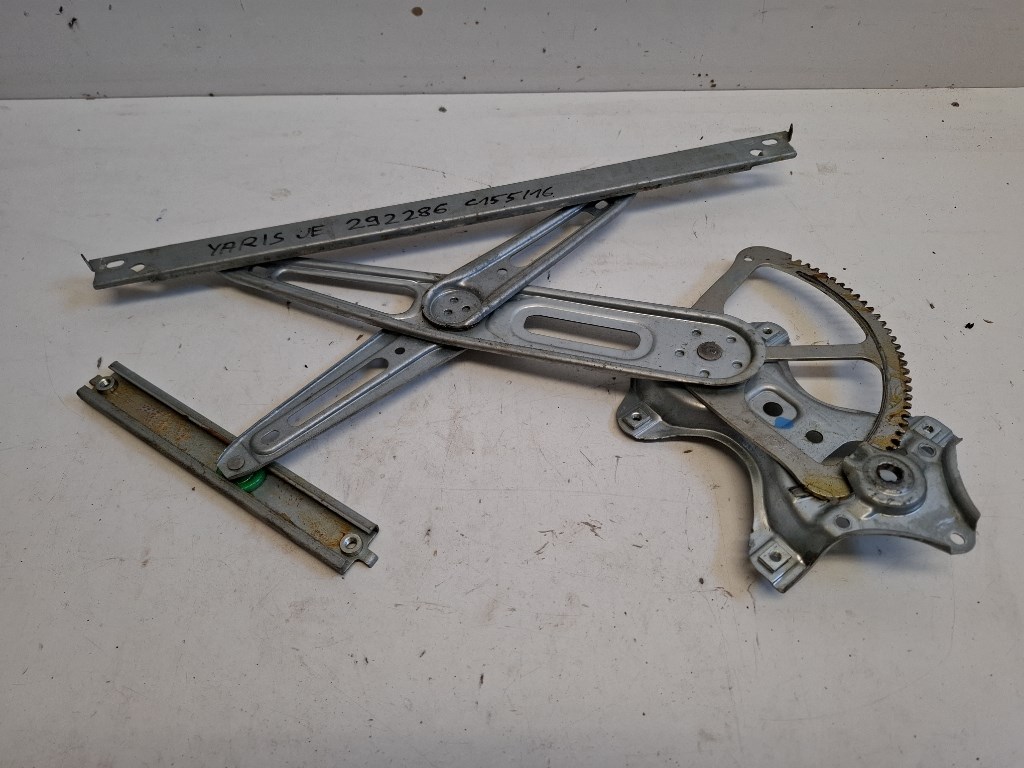 Toyota Yaris 5 ajtós jobb elsõ Ablakemelõ szerkezet elektromos 1. kép