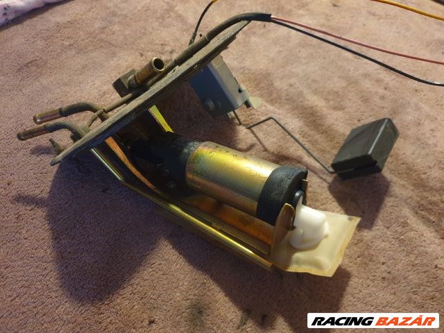 Suzuki Swift II Üzemanyag szivattyú AC pumpa 2. kép