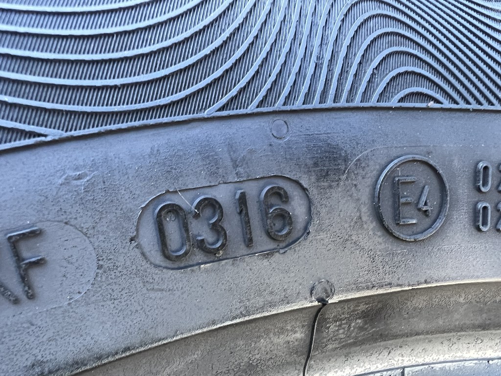 205/55 R16 Continental ContiPremiumContact 5 nyári gumi 6mm 5. kép