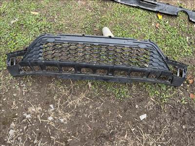 Volkswagen T-Roc Első lökhárító alsó díszrács 2ga805903d