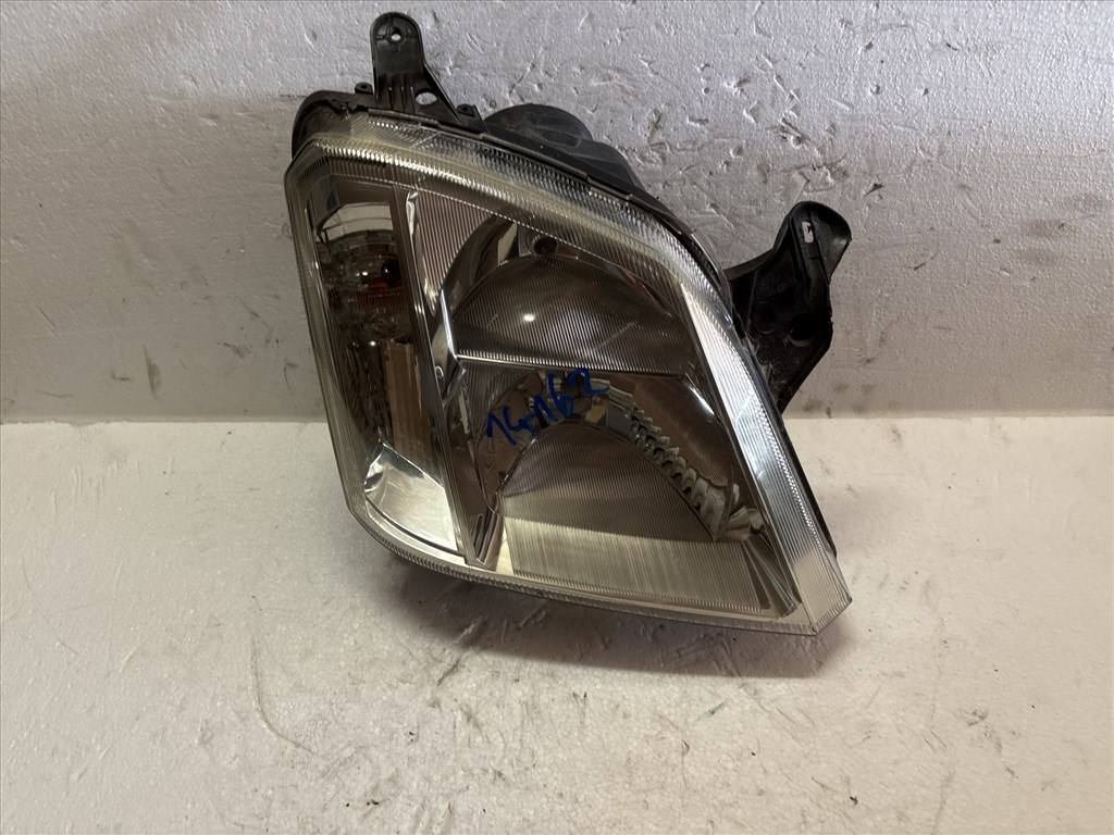 14162 Opel Meriva A Jobb első Lámpa Fényszóró 93321053 1. kép