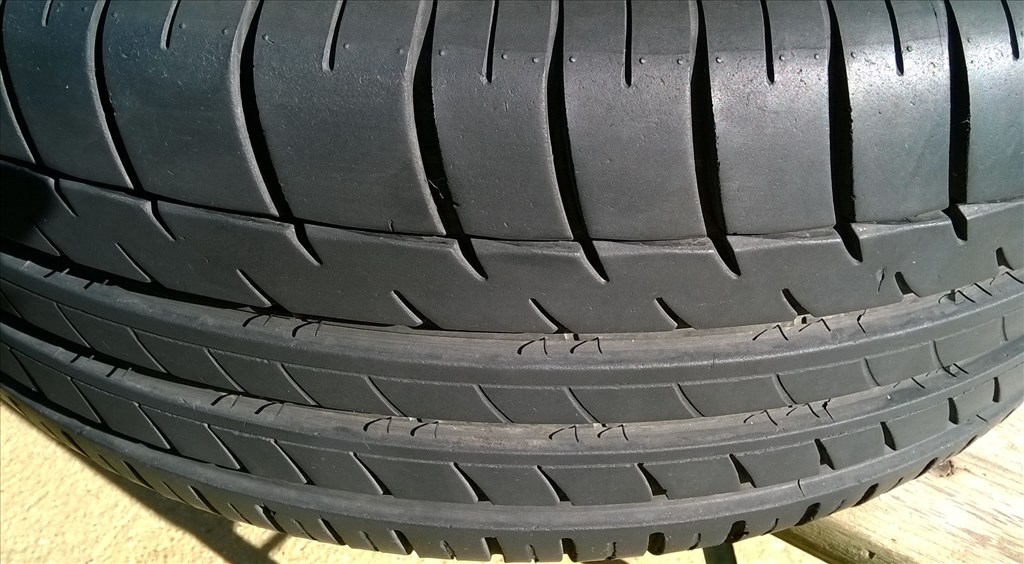  Eladó 4db 20-as 5x112-es BMW i8 Magnézium felni 225/30ZR20 nyári gumival 7. kép