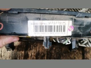 Citroën C5 I Fűtéskapcsoló (digit klímás) *127216* 4. kép