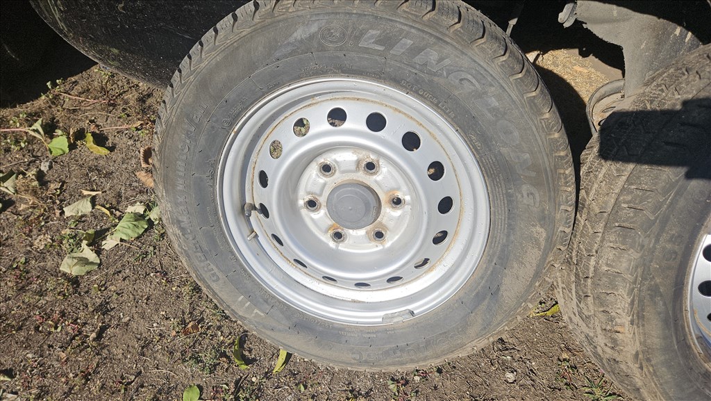  5x114.3 lyukosztású 15" használt (gyári felni) lemezfelni,  3. kép