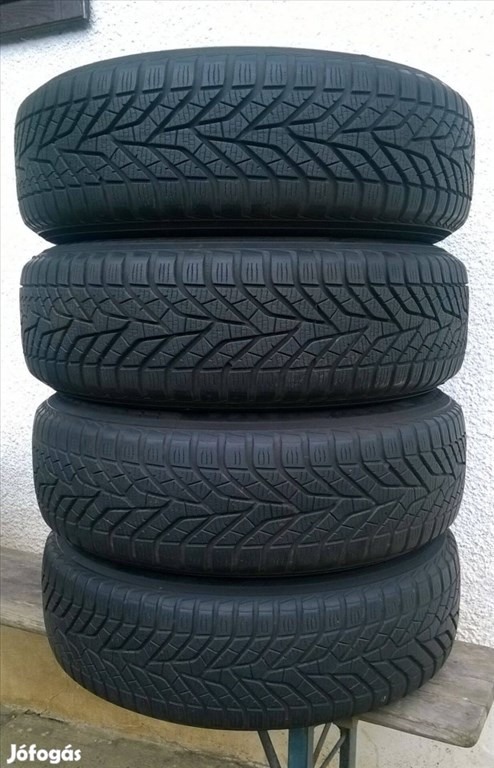 Eladó 4db 15-ös 5x108-as Ford-Volvo lemezfelni 195/65R15 Yokohama téli gumival 1. kép